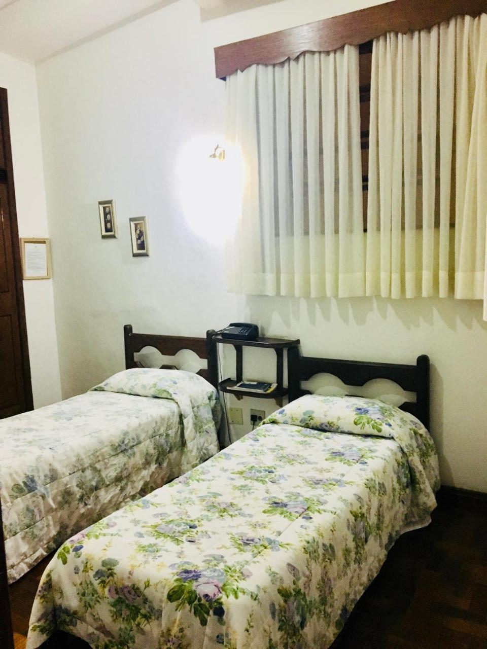 Hotel Priskar オウロ・プレット 部屋 写真